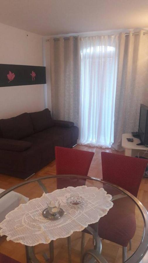 Apartment Jela Selce Extérieur photo