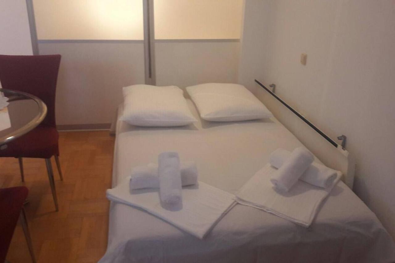 Apartment Jela Selce Extérieur photo